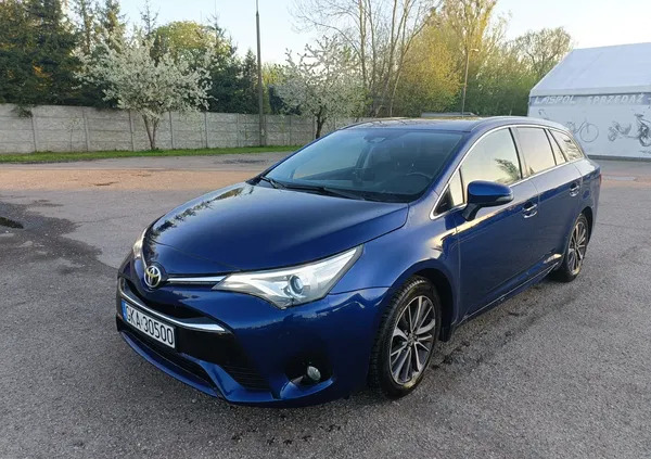 toyota ostrołęka Toyota Avensis cena 44300 przebieg: 211000, rok produkcji 2016 z Ostrołęka